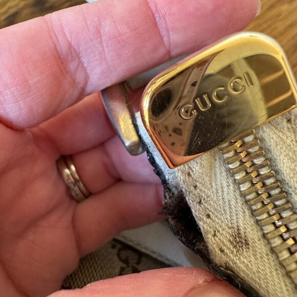 GUCCI GG Canvas Crossbody Abbey Bag - Picture 11 of 14